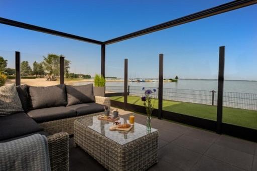 Luxus Cube Meerblick Veluwemeer Am Strand In Erster Reihe Хульсхорст Экстерьер фото